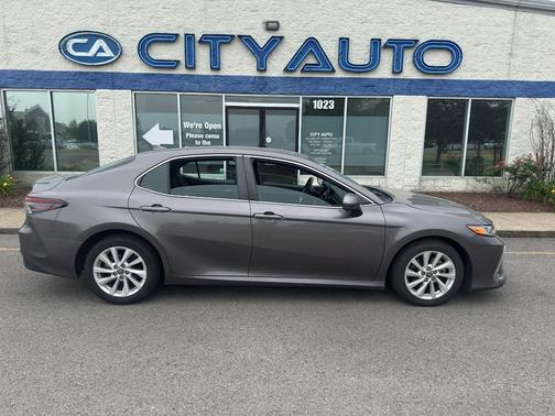 Predawn Gray Mica 2022 Toyota Camry LE
