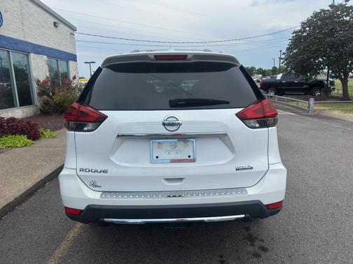 Glacier White 2019 Nissan Rogue S