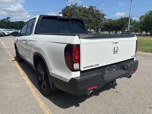 Platinum White Pearl 2022 Honda Ridgeline Black