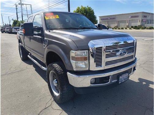 Gray 2008 Ford F-250 XL