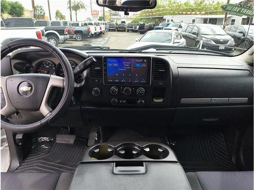 White 2013 Chevrolet Silverado 2500 LT