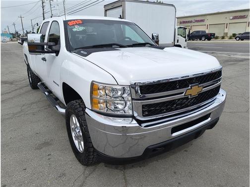 White 2013 Chevrolet Silverado 2500 LT