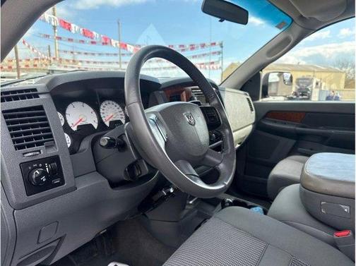 2006 Dodge Ram 2500 SLT 6 1/4 FT