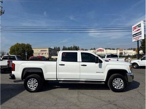 2015 GMC Sierra 2500 Base