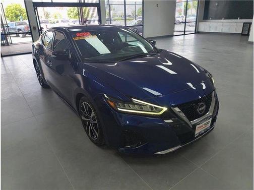 Deep Blue Pearl 2023 Nissan Maxima SV
