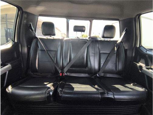 White 2017 Ford F-350 Lariat Super Duty