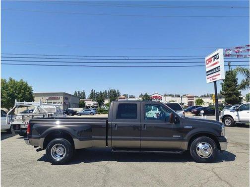 Gray 2005 Ford F-350 XL