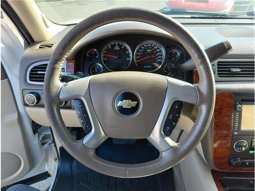 2012 Chevrolet Suburban 1500 LTZ