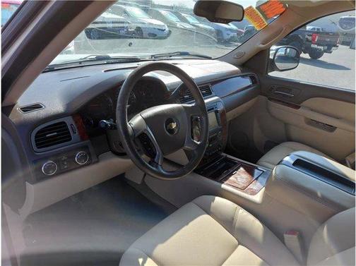 2012 Chevrolet Suburban 1500 LTZ