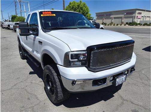 White 2006 Ford F-250 XL