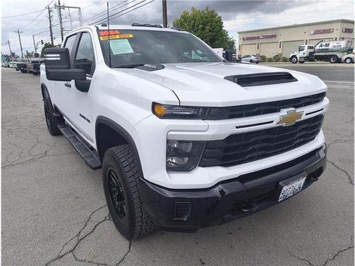 White 2024 Chevrolet Silverado 2500 Custom