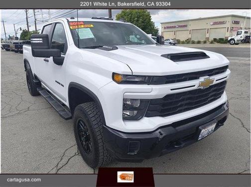 White 2024 Chevrolet Silverado 2500 Custom