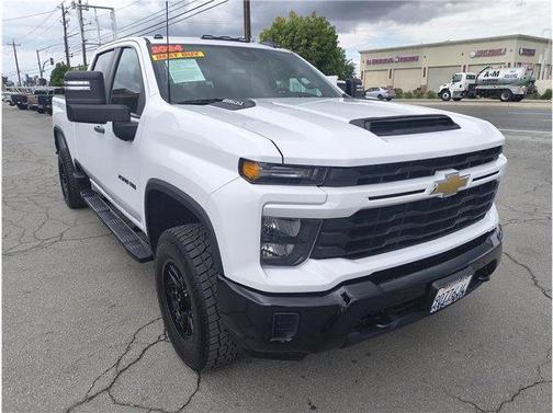 White 2024 Chevrolet Silverado 2500 Custom