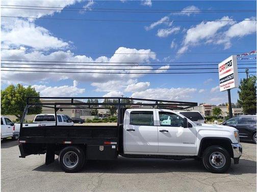White 2018 GMC Savana 3500 3500HD CH&CREW CAB W/