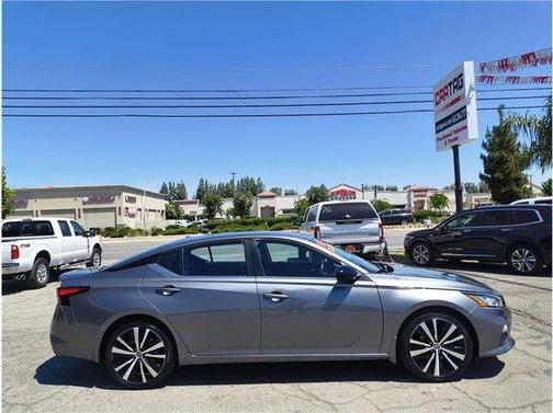Gun Metallic 2020 Nissan Altima 2.5 SR