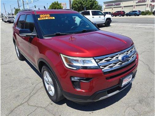 Red 2018 Ford Explorer XLT