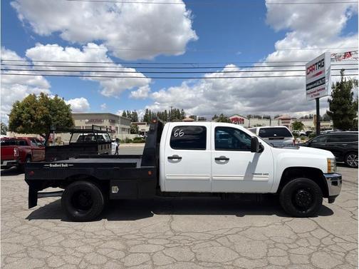 White 2013 Chevrolet Silverado 3500 LT
