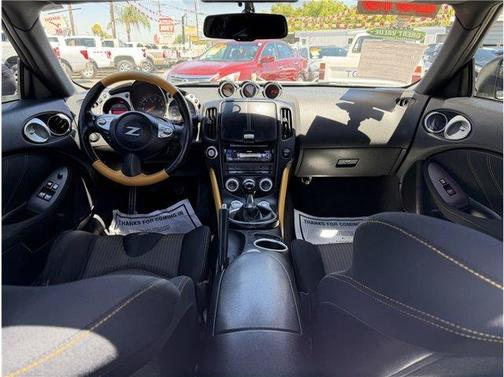 White 2019 Nissan 370Z Base