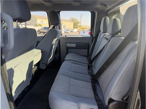 Black 2016 Ford F-350 XLT