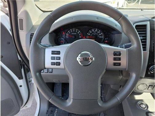 2020 Nissan Frontier SV