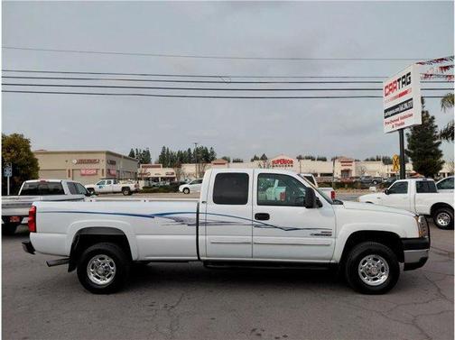 2003 Chevrolet Silverado 2500 LS H/D Extended Cab