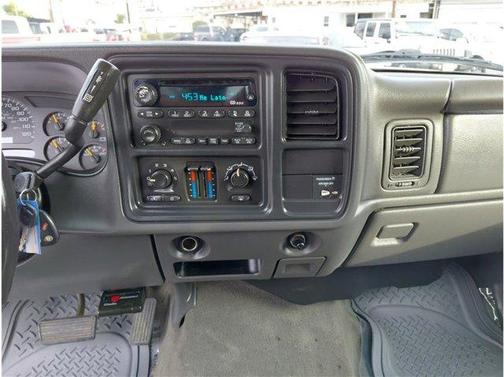 2003 Chevrolet Silverado 2500 LS H/D Extended Cab