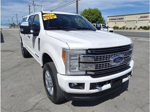 White 2017 Ford F-350 Platinum