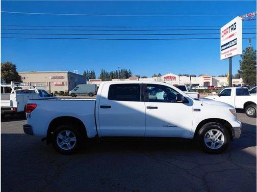 2010 Toyota Tundra Grade