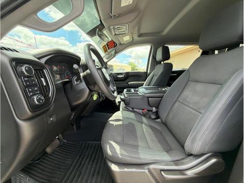 White 2019 Chevrolet Silverado 1500 Custom Trail Boss