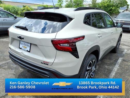 White Sands 2026 Chevrolet Trax FWD 2RS