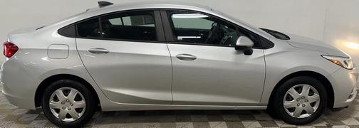 2017 Chevrolet Cruze LS