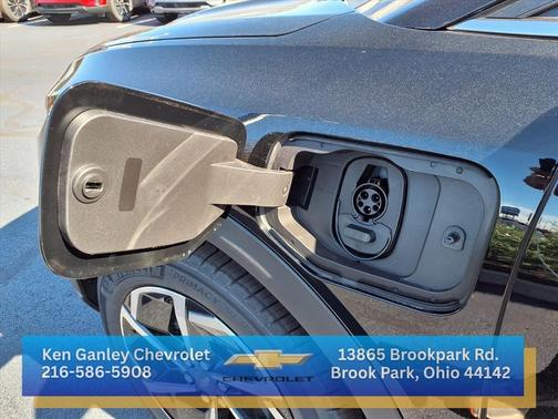 Black 2026 Chevrolet Equinox EV LT