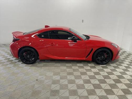 2024 Toyota GR86 Premium