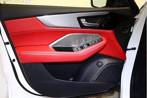 Photo 2 of 40 of 2022 Acura MDX A-Spec