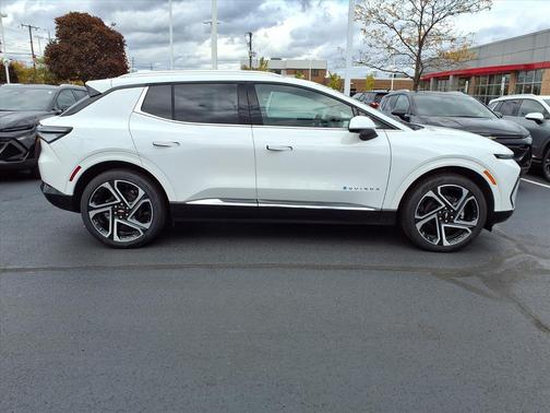 2025 Chevrolet Equinox EV LT