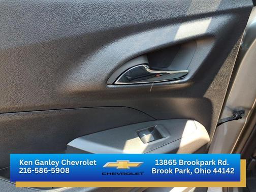 Sterling Gray Metallic 2026 Chevrolet Trax LT