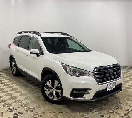 Crystal White Pearl 2019 Subaru Ascent Premium 7-Passenger