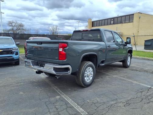 2025 Chevrolet Silverado 2500 LT