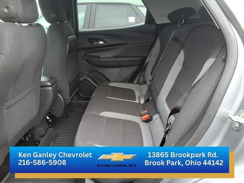 Mosaic Black Metallic 2026 Chevrolet Trailblazer ACTIV