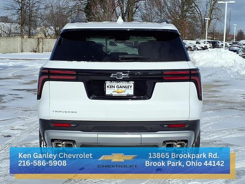 2026 Chevrolet Traverse LT