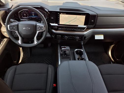 2025 Chevrolet Silverado 1500 LT Trail Boss
