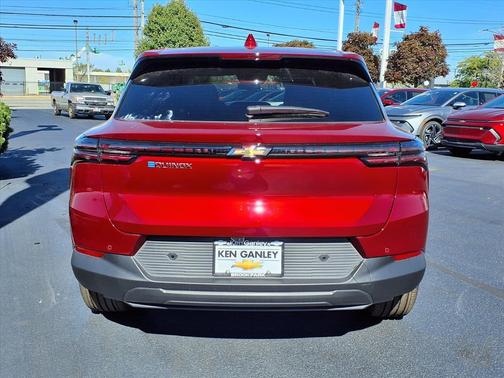 2026 Chevrolet Equinox EV LT