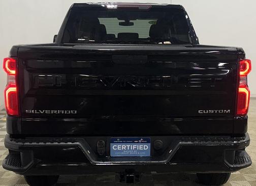 2020 Chevrolet Silverado 1500 Custom