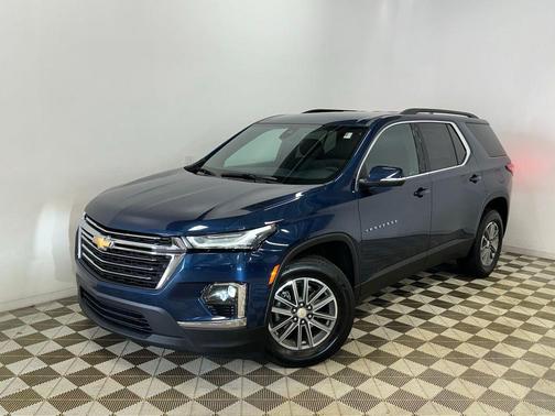 Northsky Blue Metallic 2023 Chevrolet Traverse LT Cloth