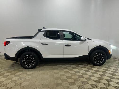 2024 Hyundai SANTA CRUZ SE