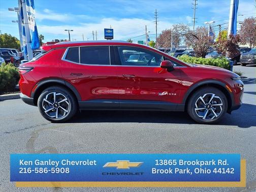 Radiant Red Tintcoat 2026 Chevrolet Equinox EV LT