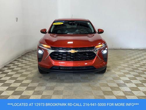 Cayenne Orange Metallic 2024 Chevrolet Trax LS