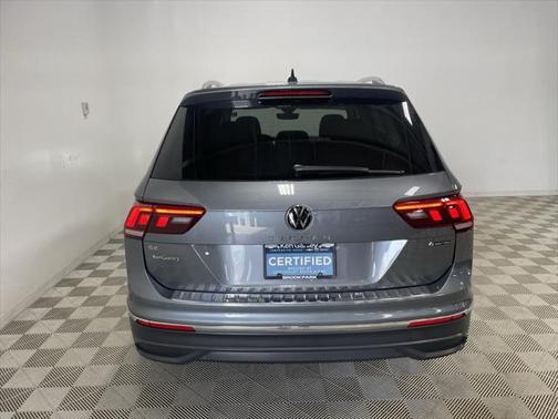 2022 Volkswagen Tiguan 2.0T SE 4MOTION