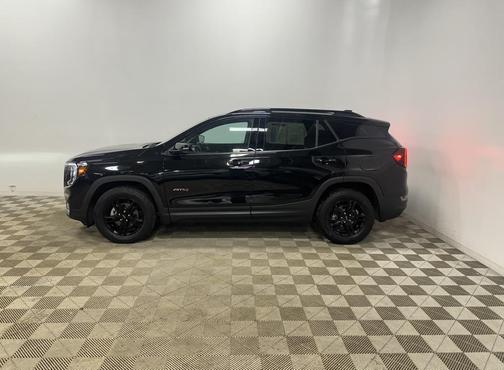 2023 GMC Terrain AWD AT4