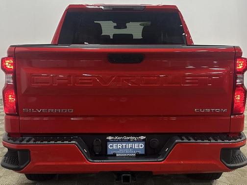 2023 Chevrolet Silverado 1500 Custom